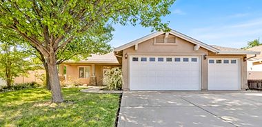 image of property with 4 Bed | 3 Bath | 1,659 Sqft