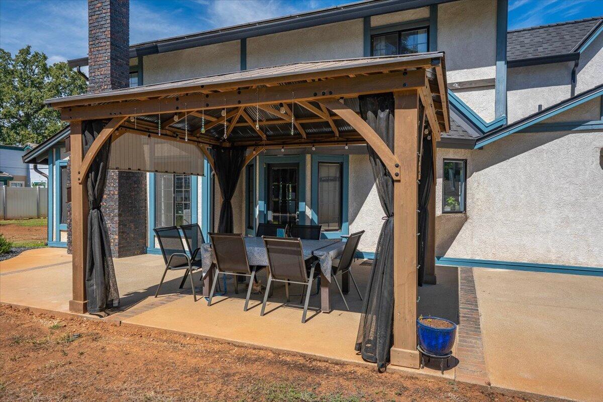 main property photo 60