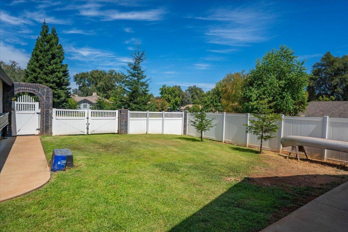 main property photo 66