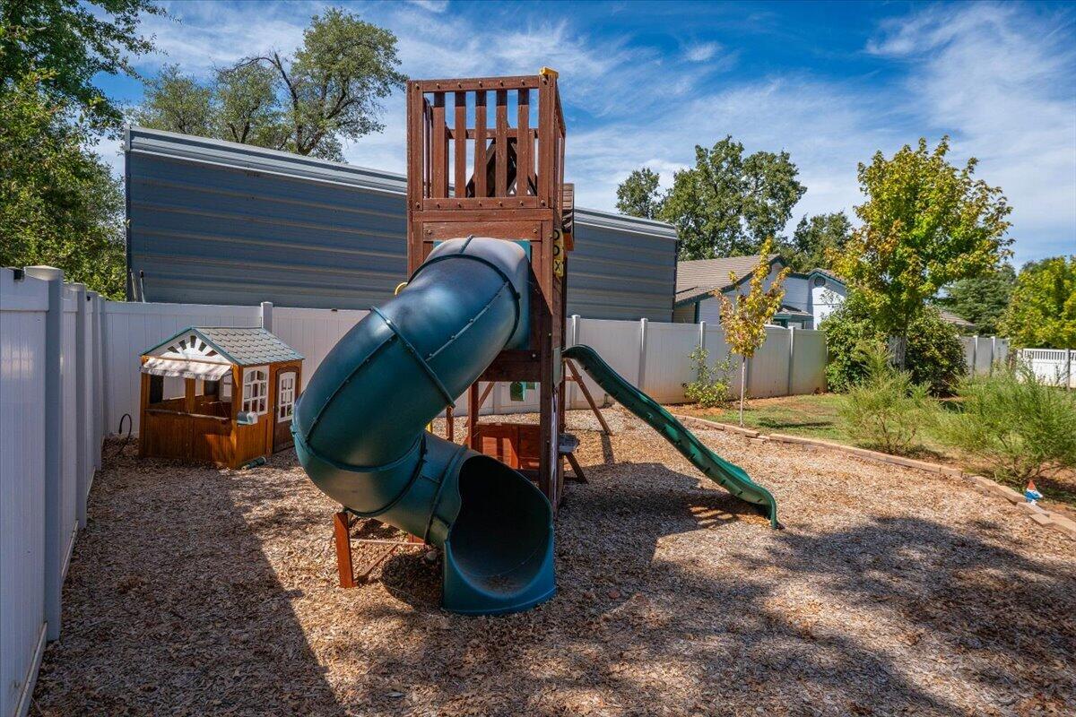 main property photo 83