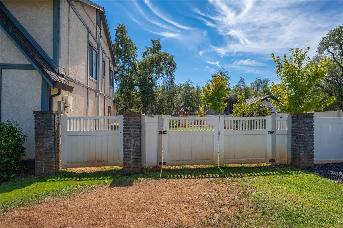 main property photo 88