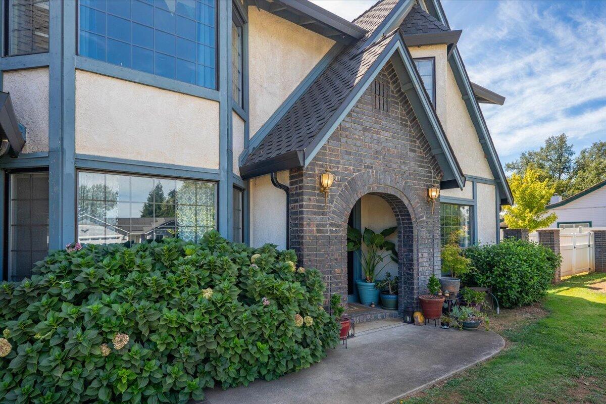 main property photo 90