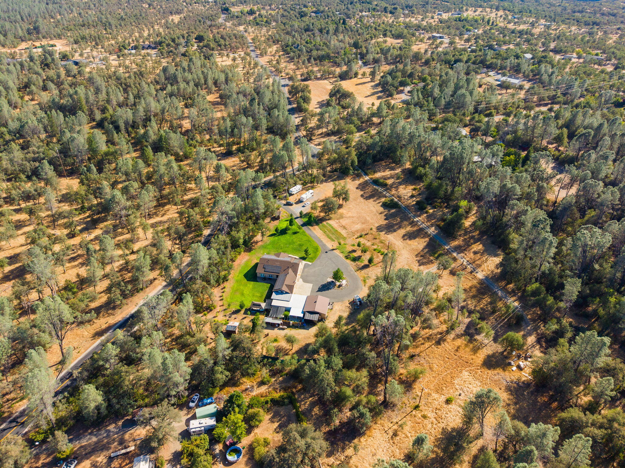 main property photo 70