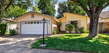 image of property with 2 Bed | 2 Bath | 1,008 Sqft