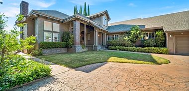 image of property with 3 Bed | 3 Bath | 4,346 Sqft