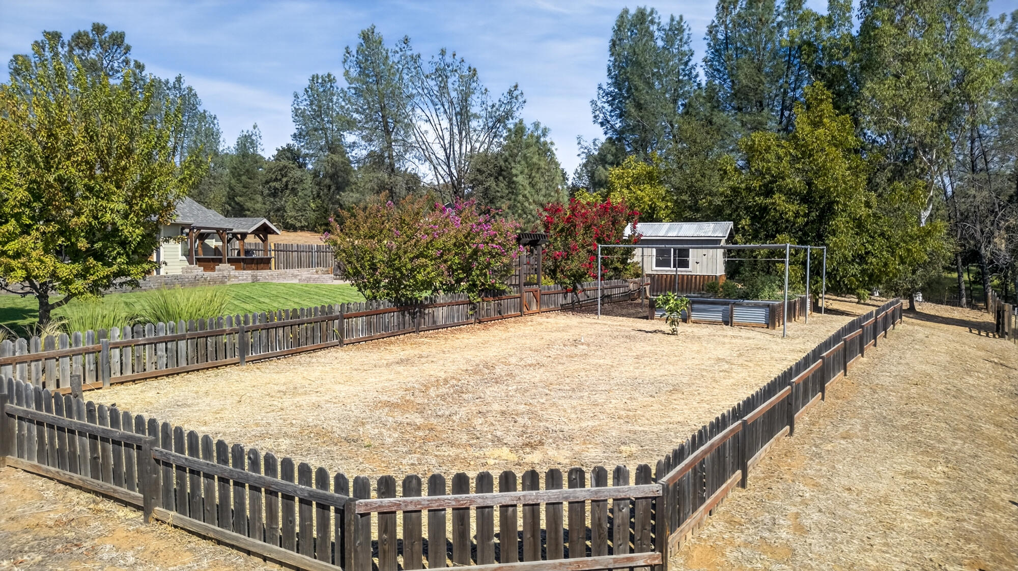 main property photo 59