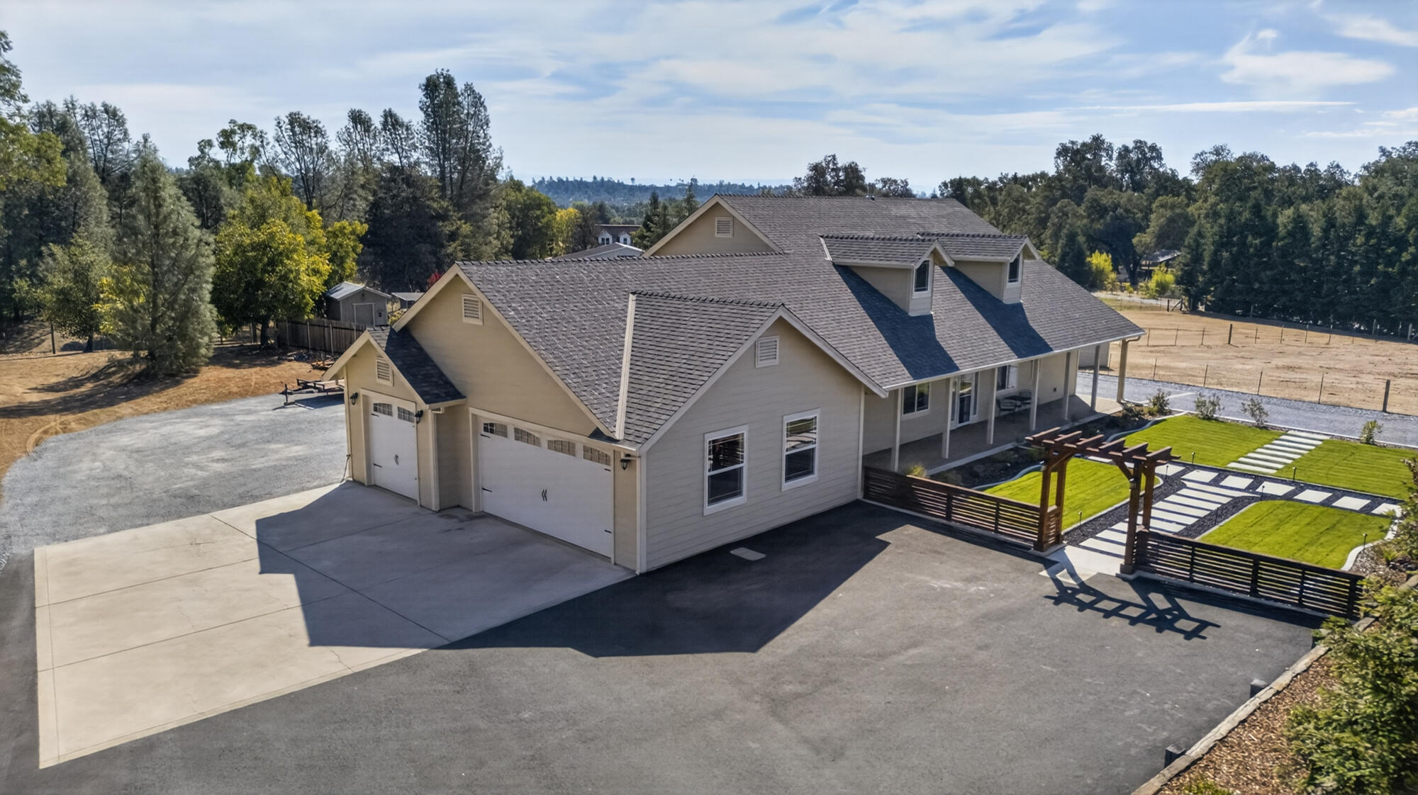 main property photo 60