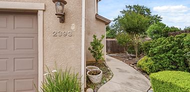 image of property with 3 Bed | 3 Bath | 1,495 Sqft