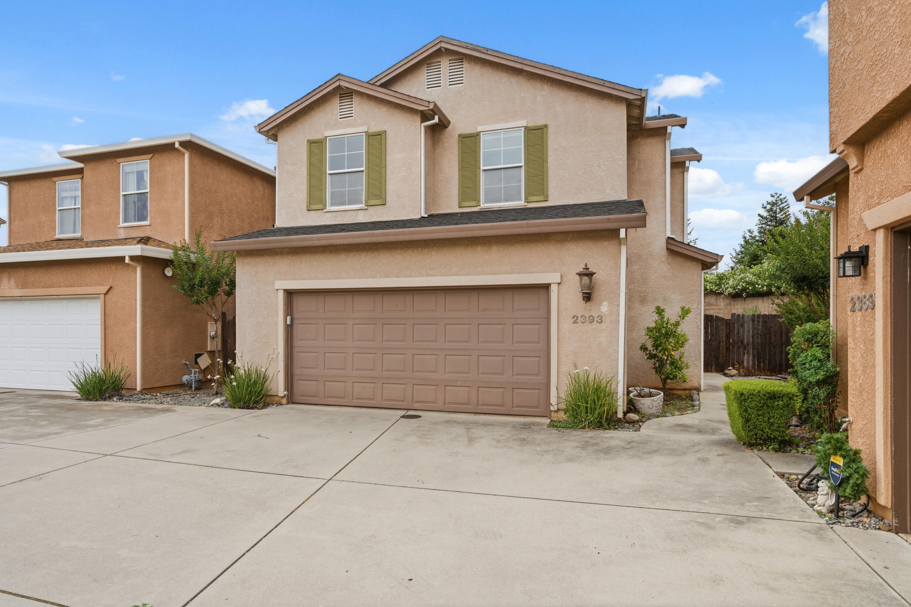 main property photo 41