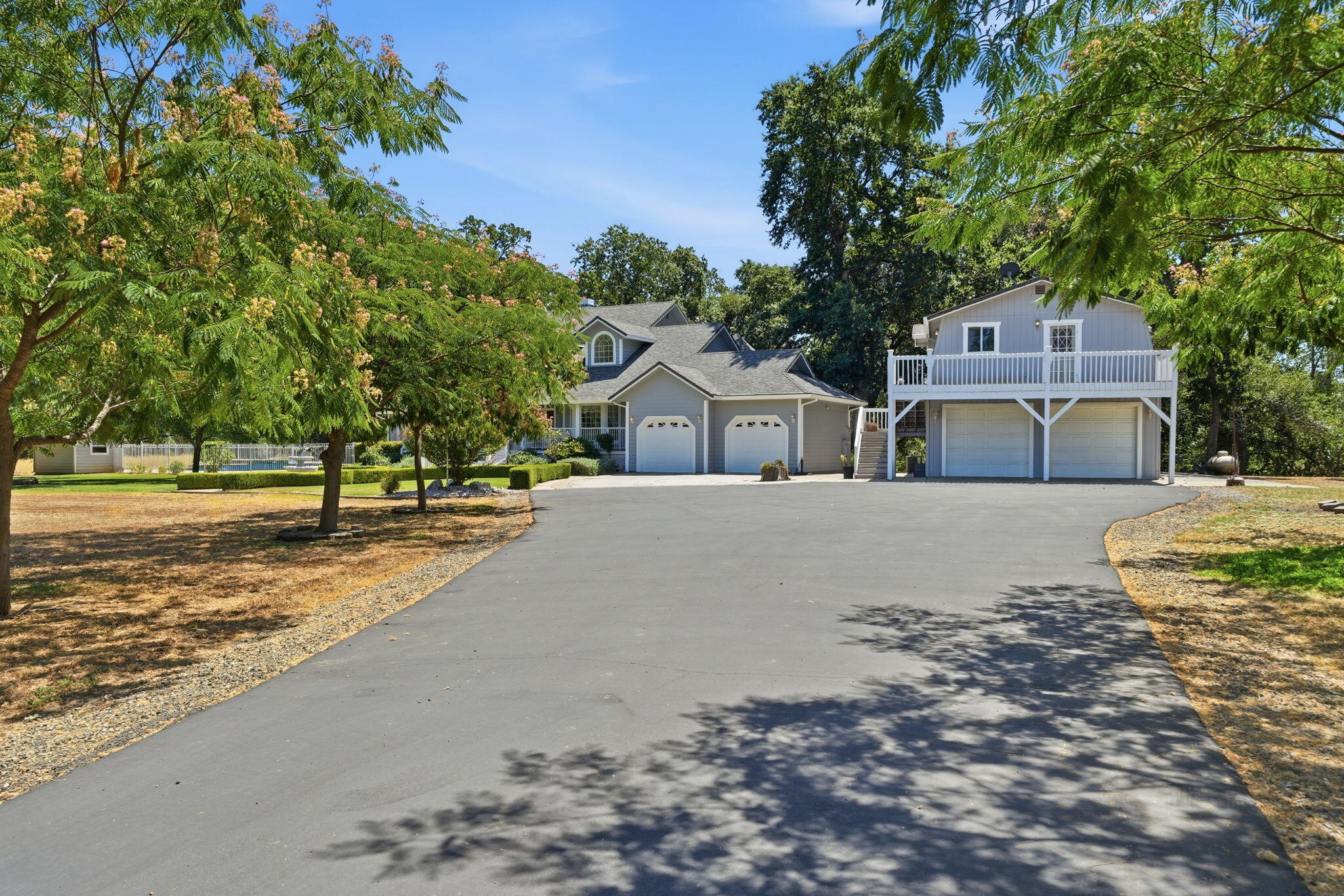 main property photo 60