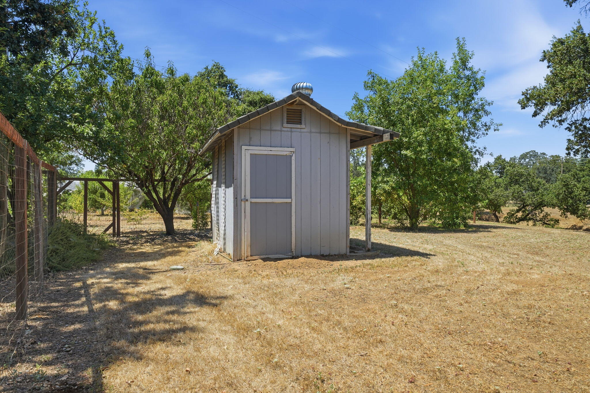 main property photo 68