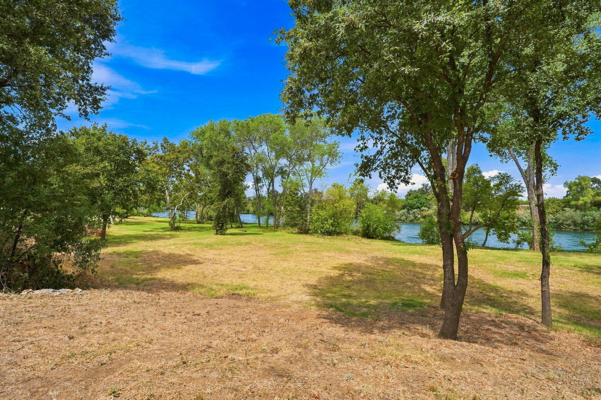 main property photo 48