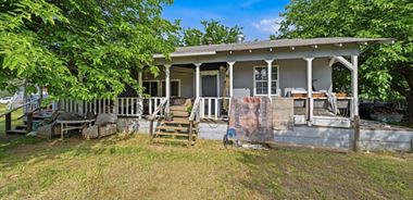 image of property with 3 Bed | 2 Bath | 1,000 Sqft