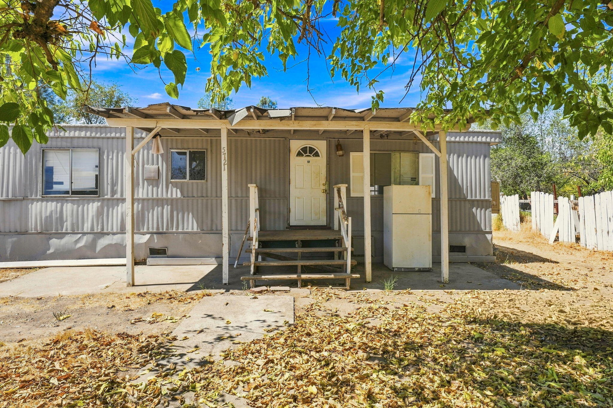 main property photo 27