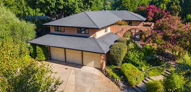 image of property with 5 Bed | 4 Bath | 3,818 Sqft