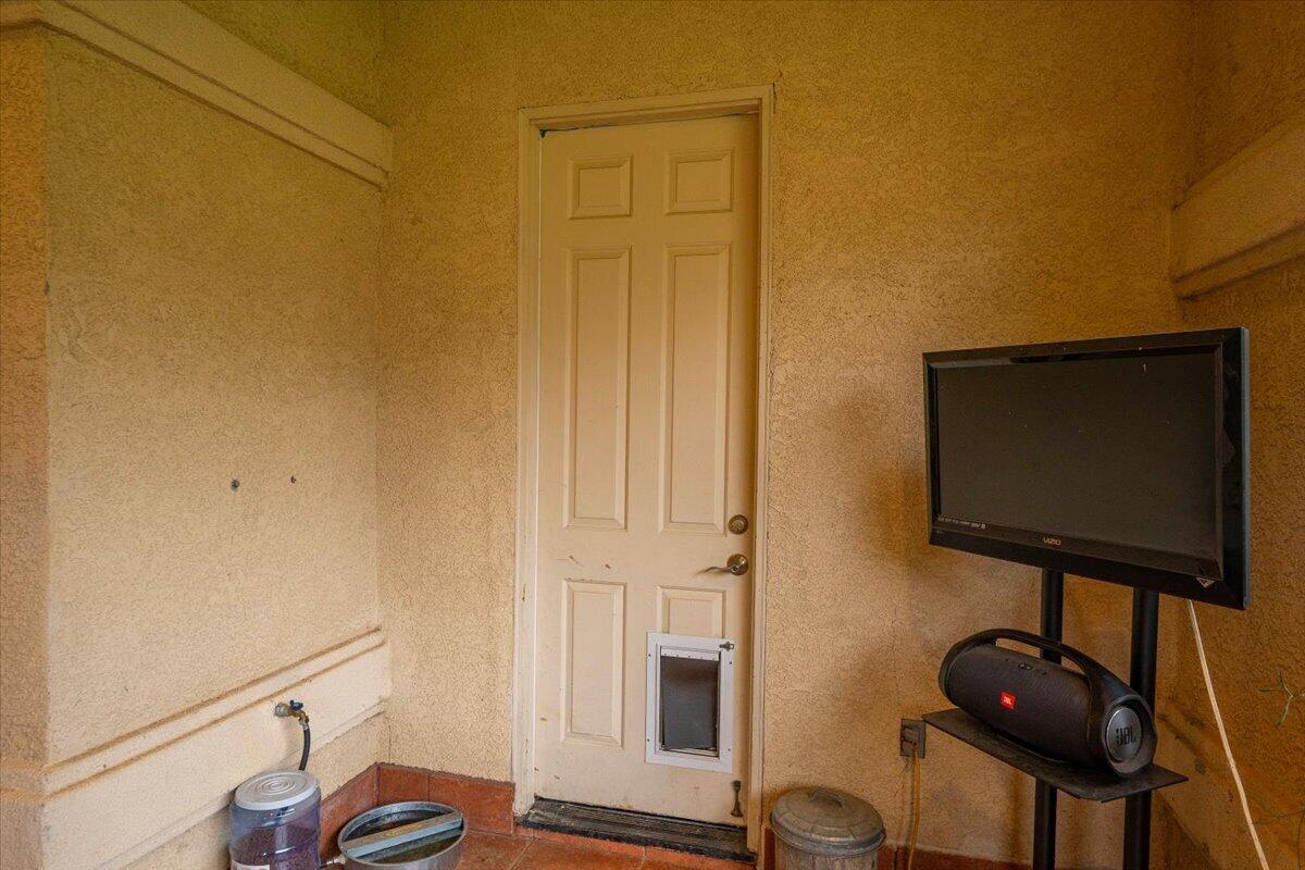 main property photo 60