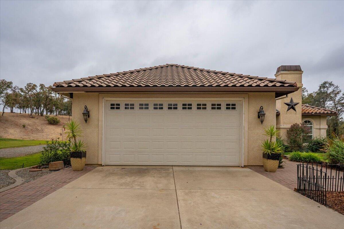 main property photo 86