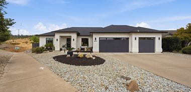 image of property with 4 Bed | 2 Bath | 2,246 Sqft