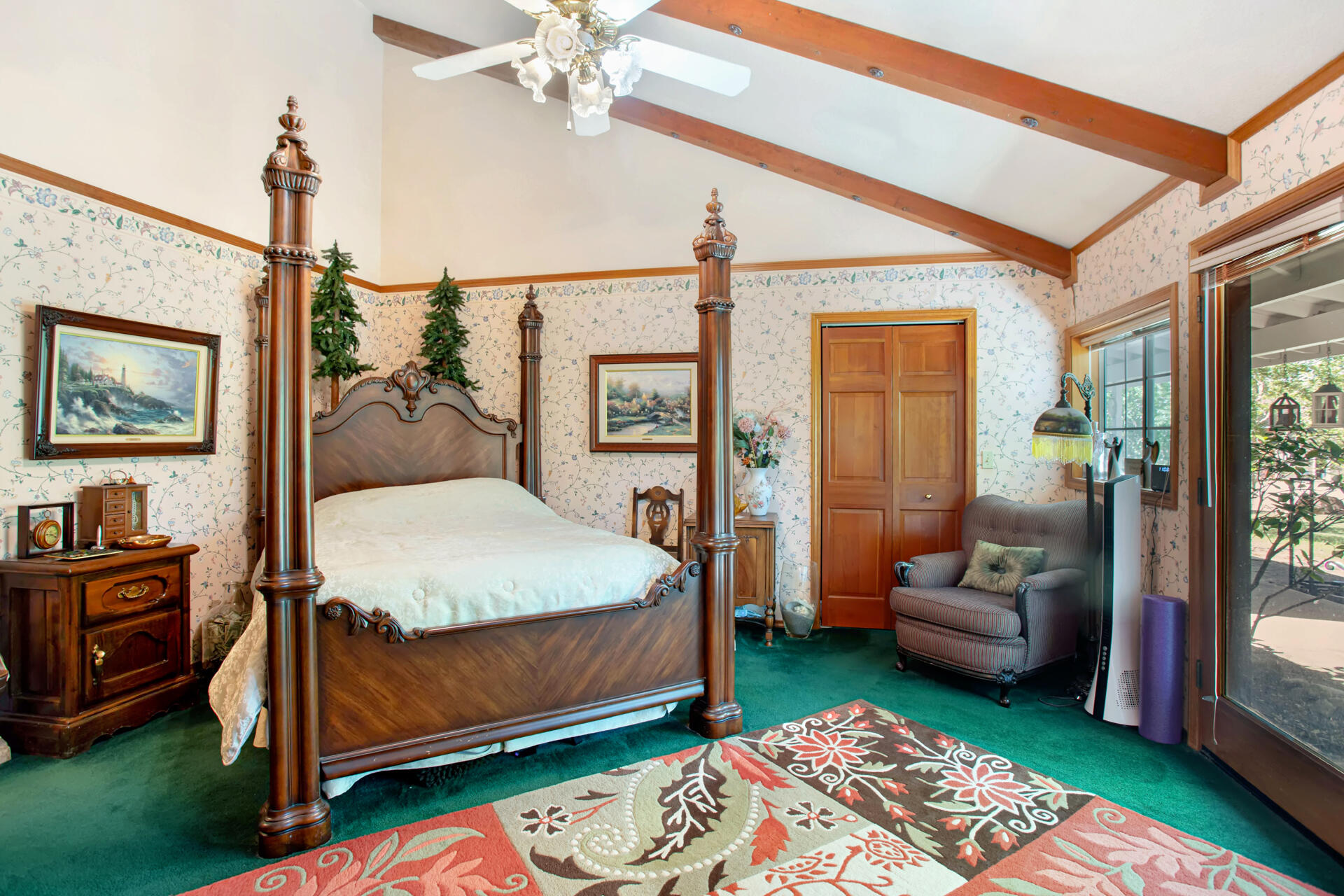 main property photo 14