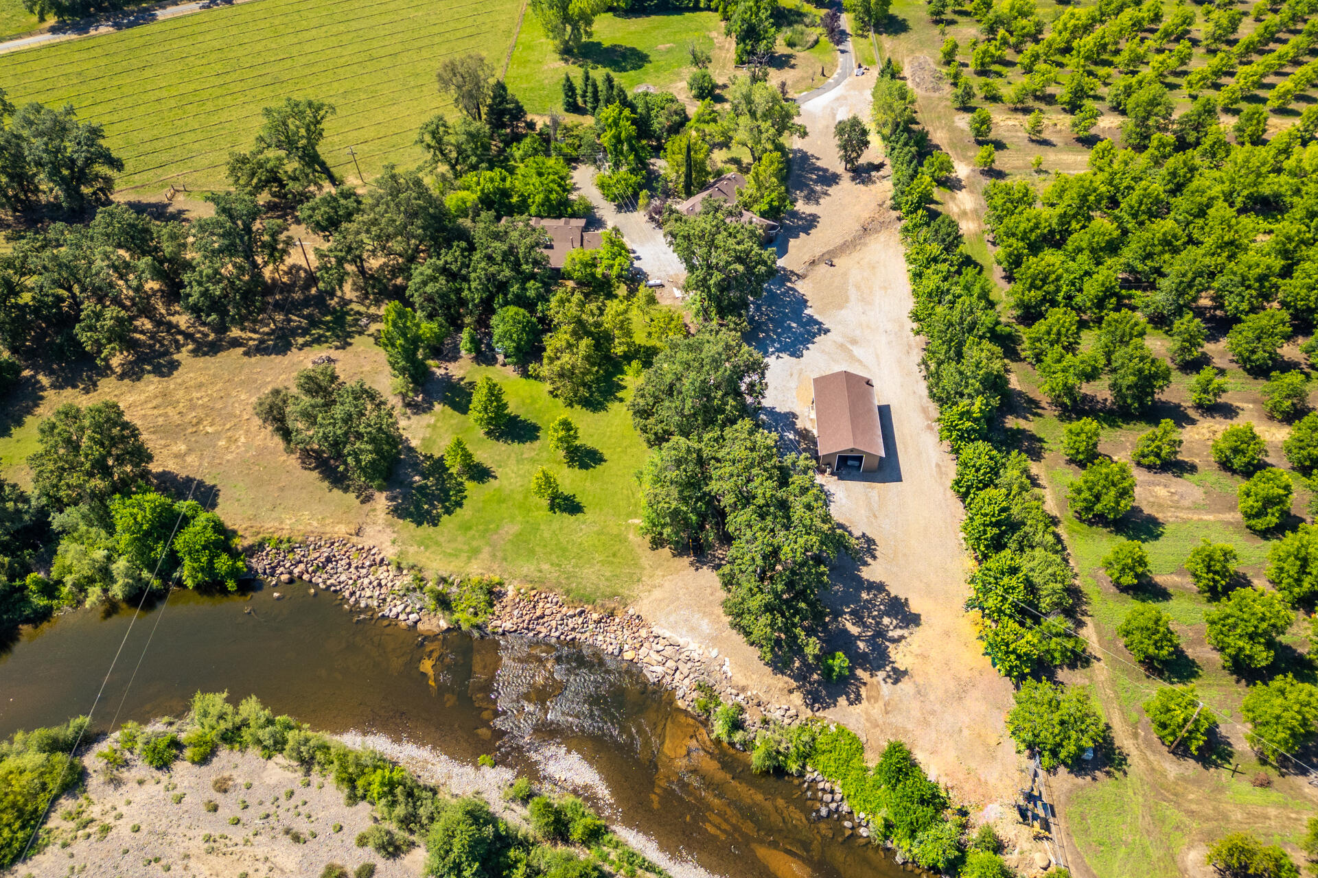 main property photo 44