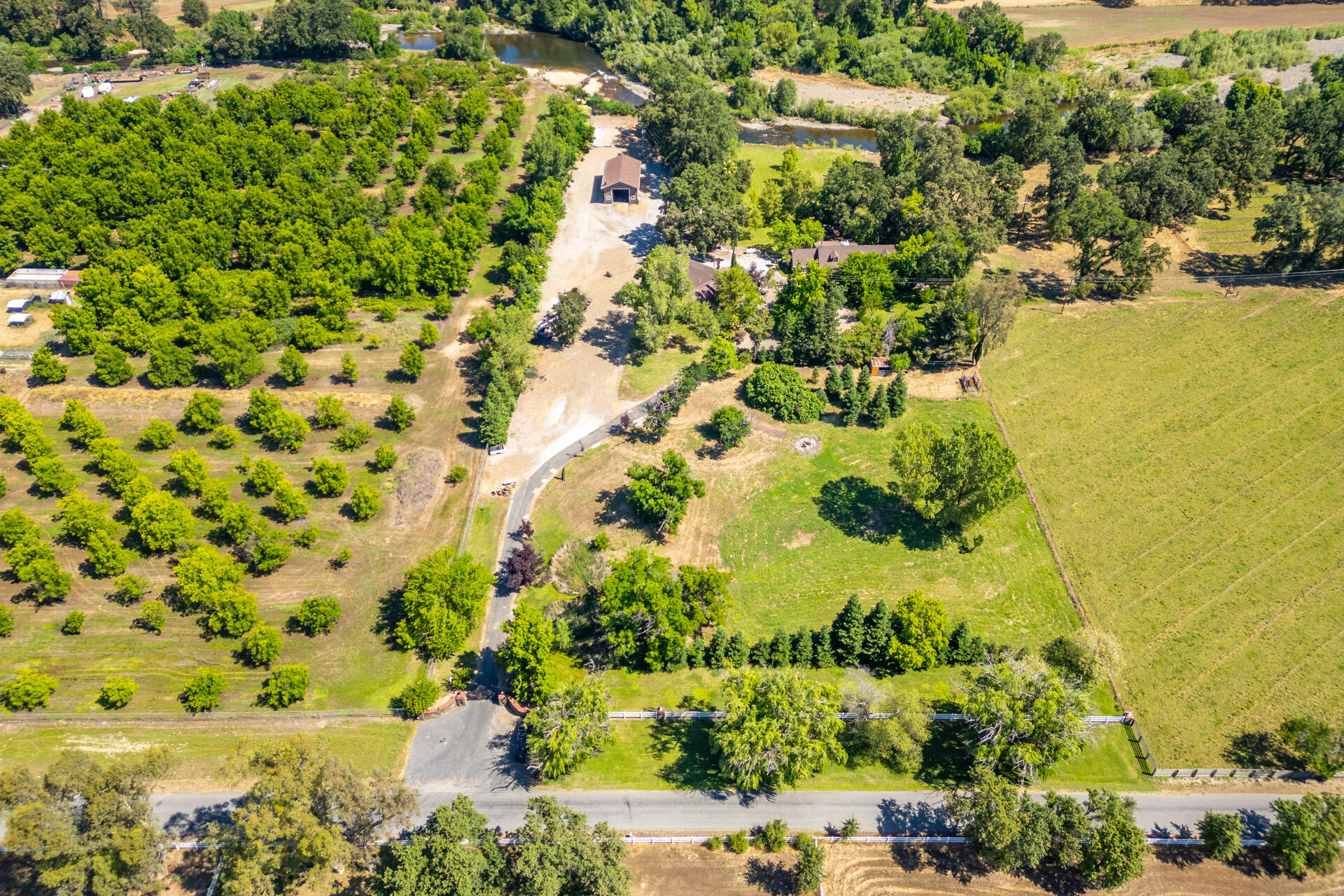 main property photo 46