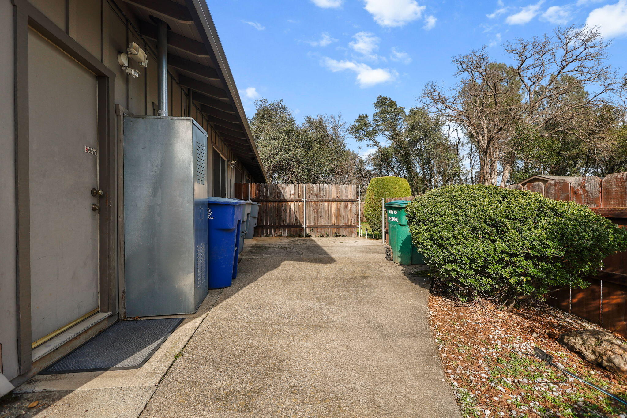 main property photo 58