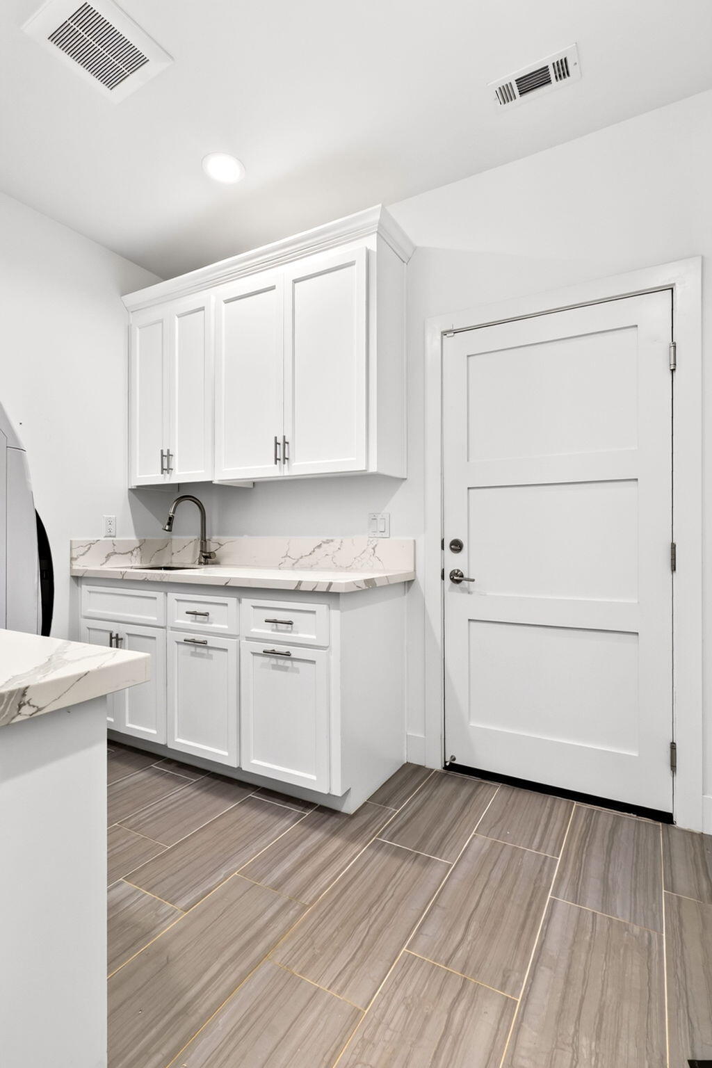 main property photo 68