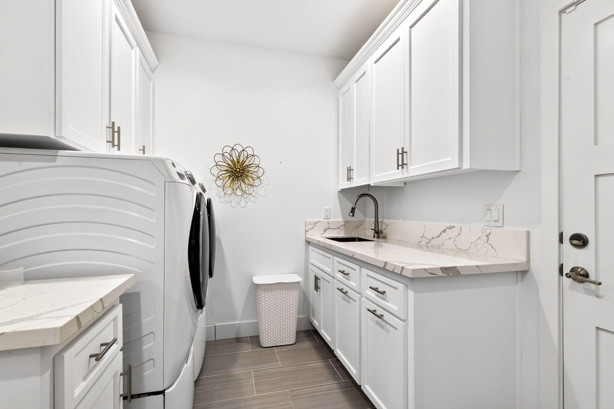 main property photo 70