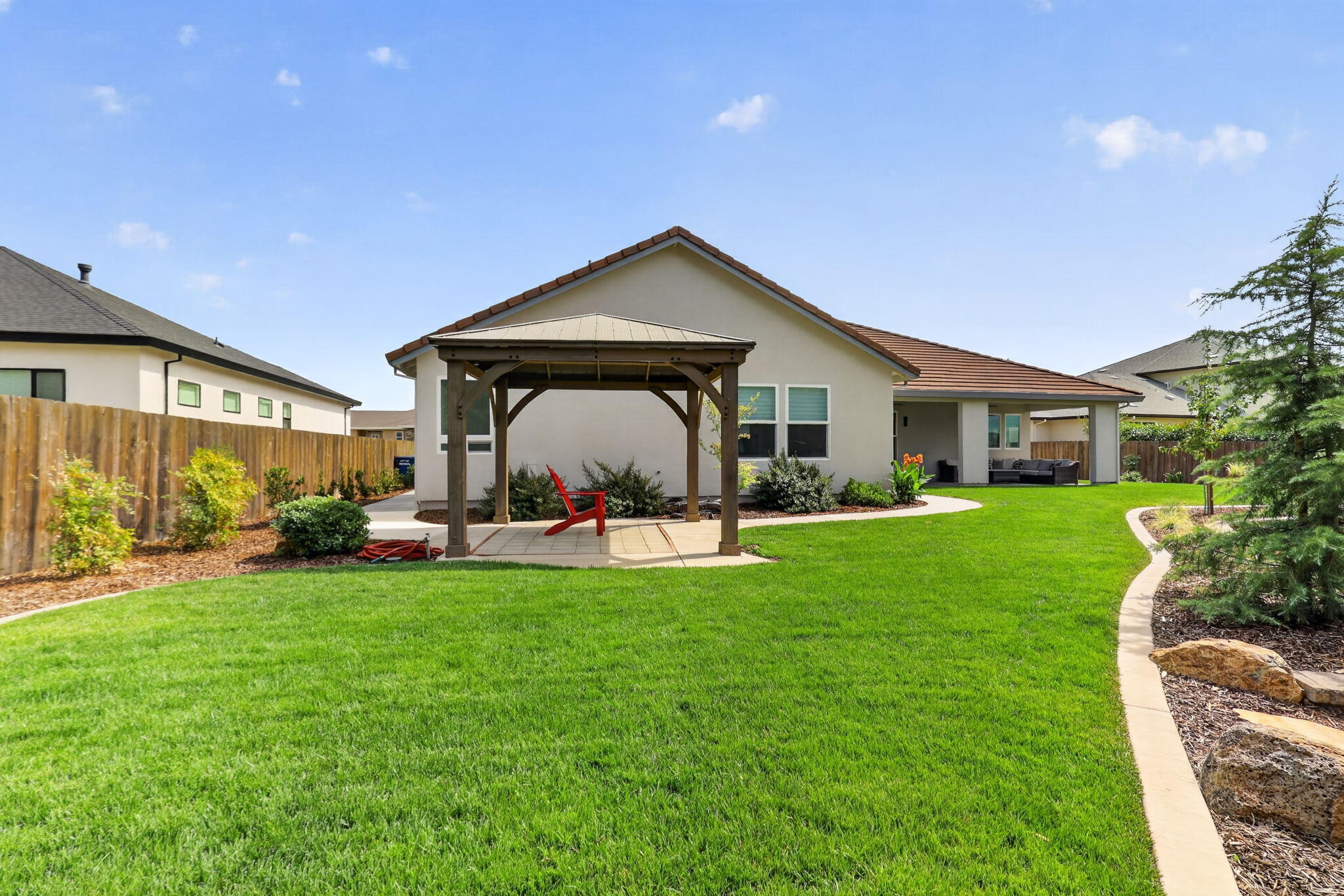 main property photo 83