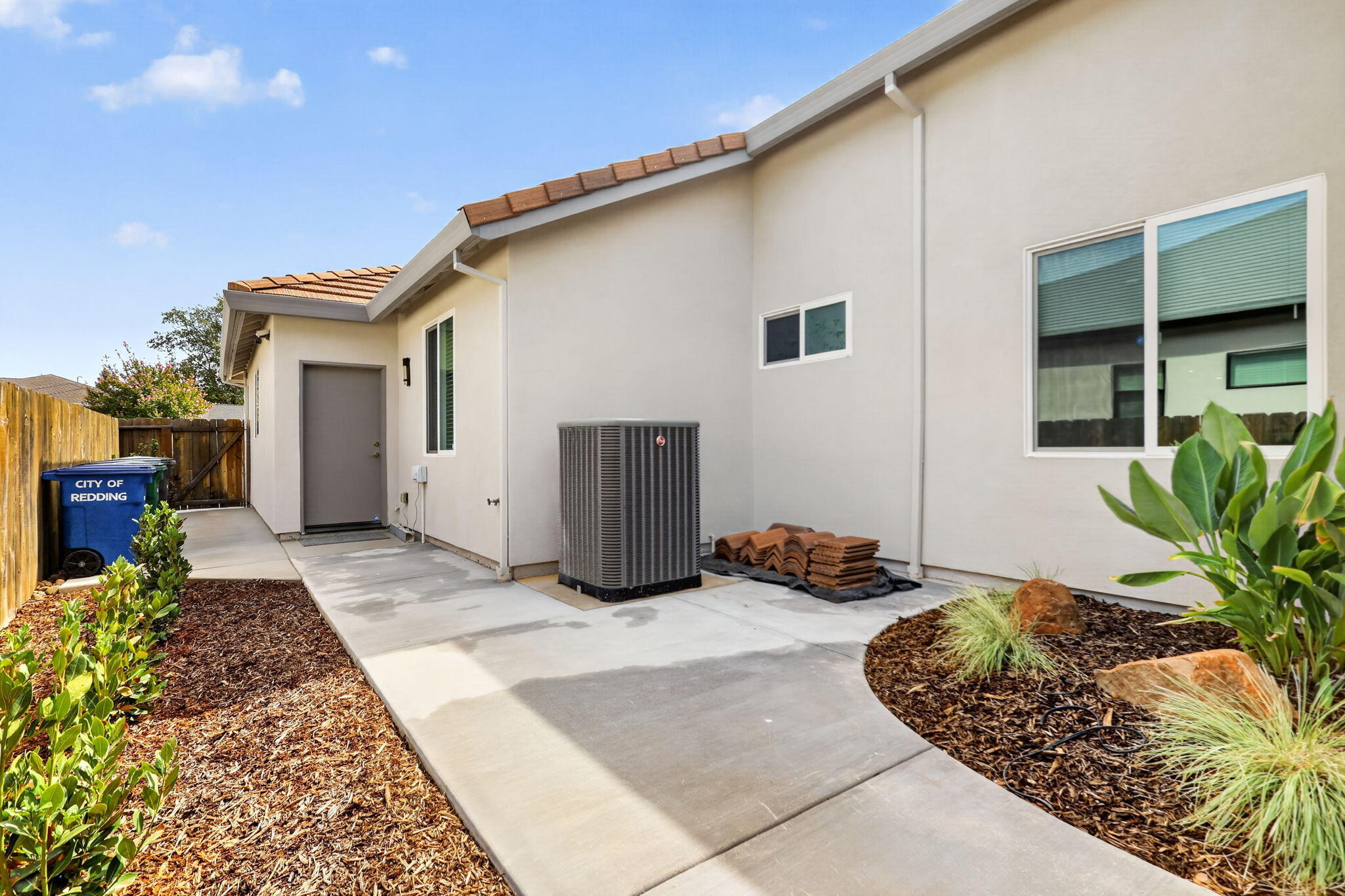 main property photo 84