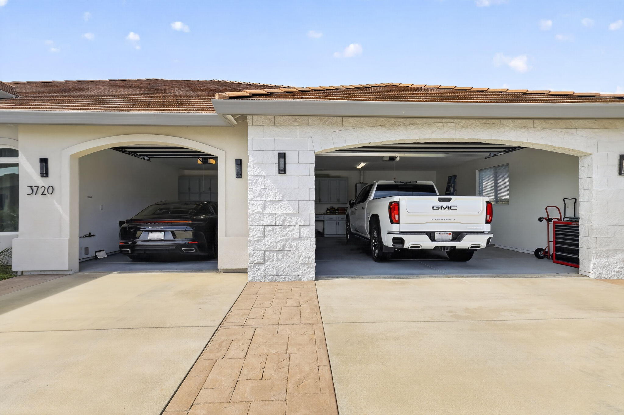 main property photo 85