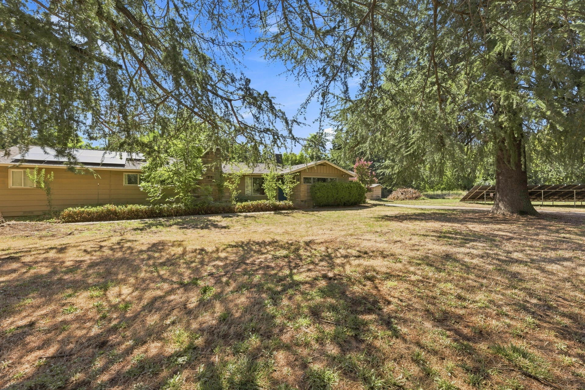 main property photo 62