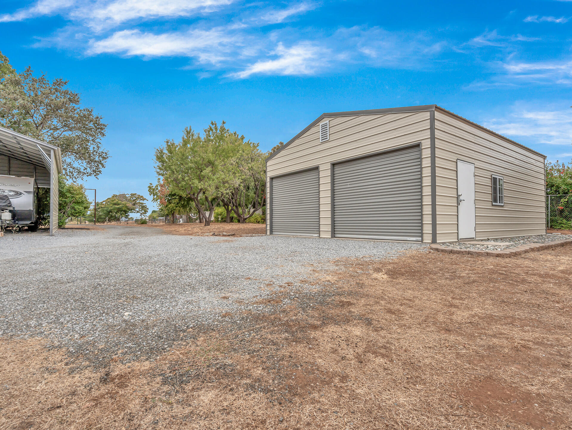 main property photo 54