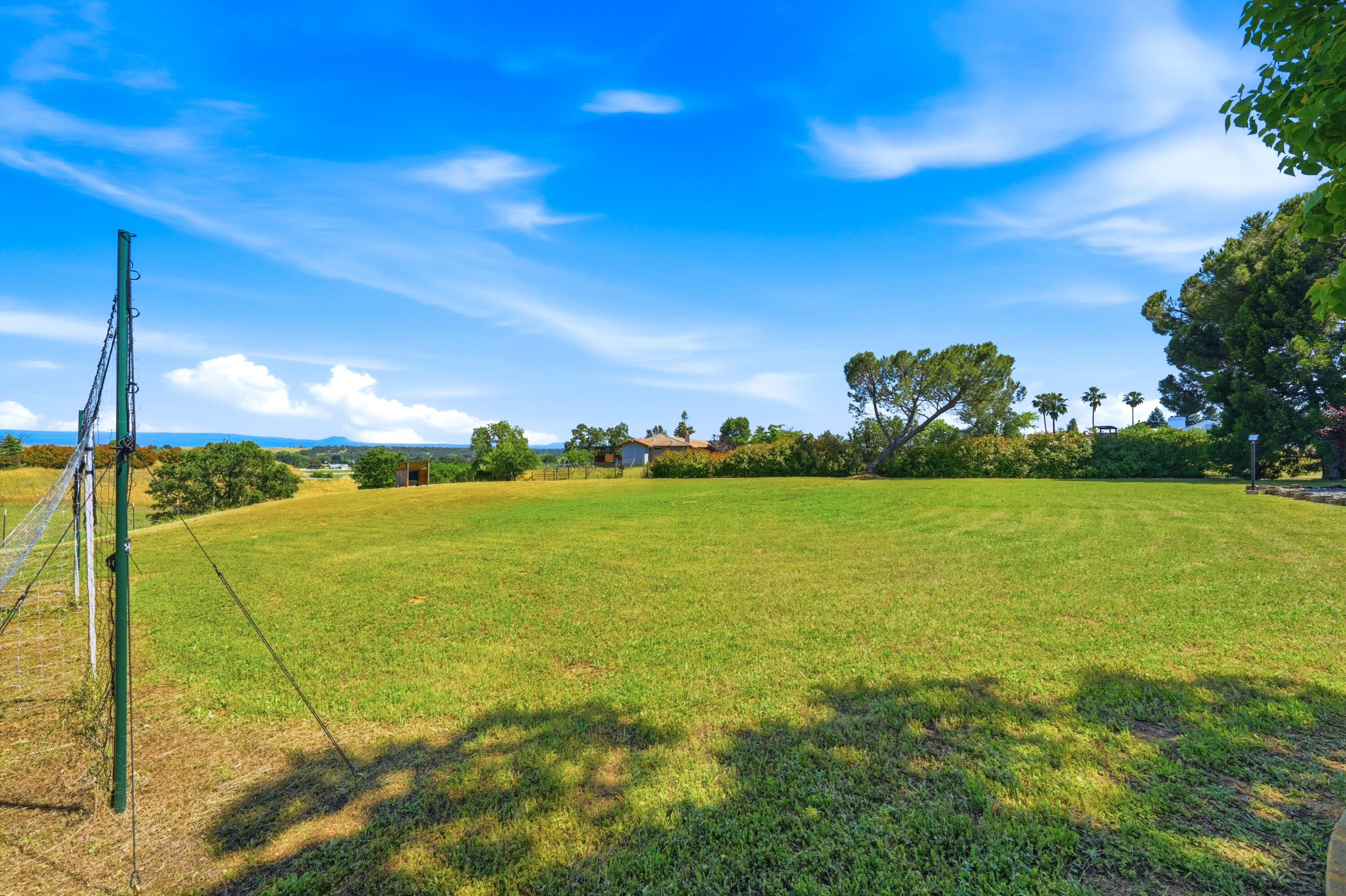 main property photo 59