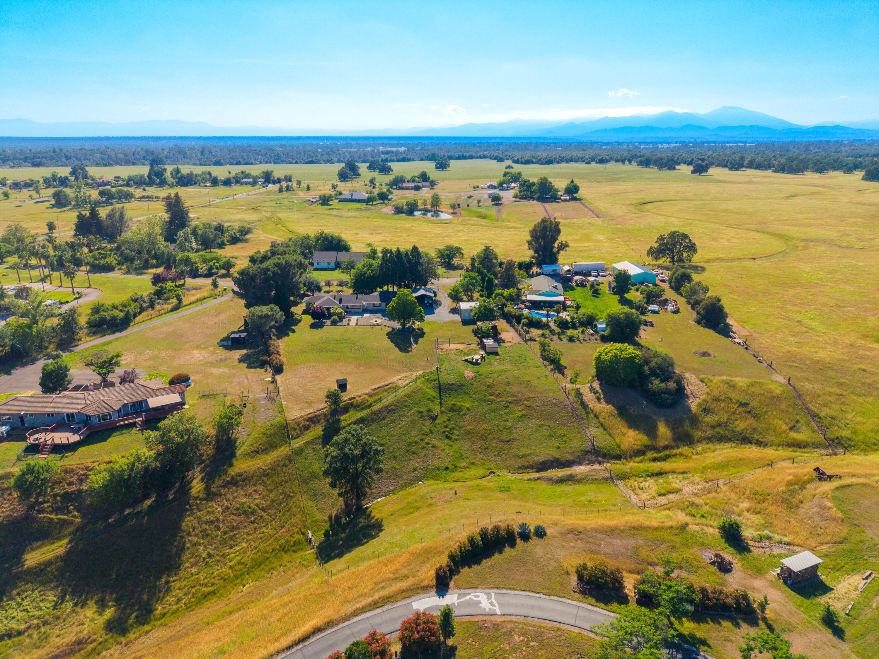 main property photo 67