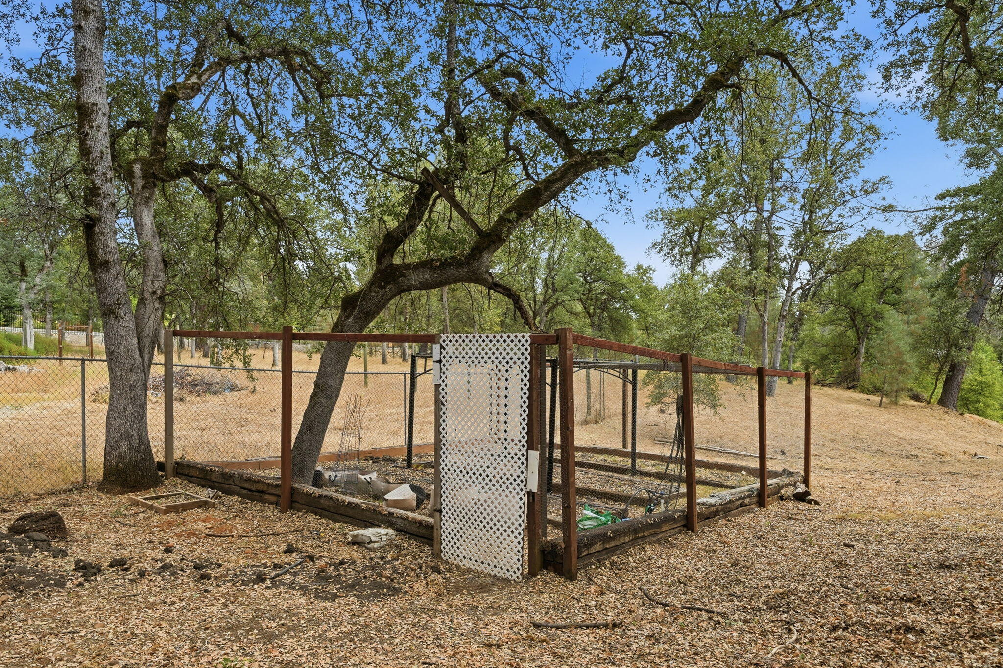 main property photo 114