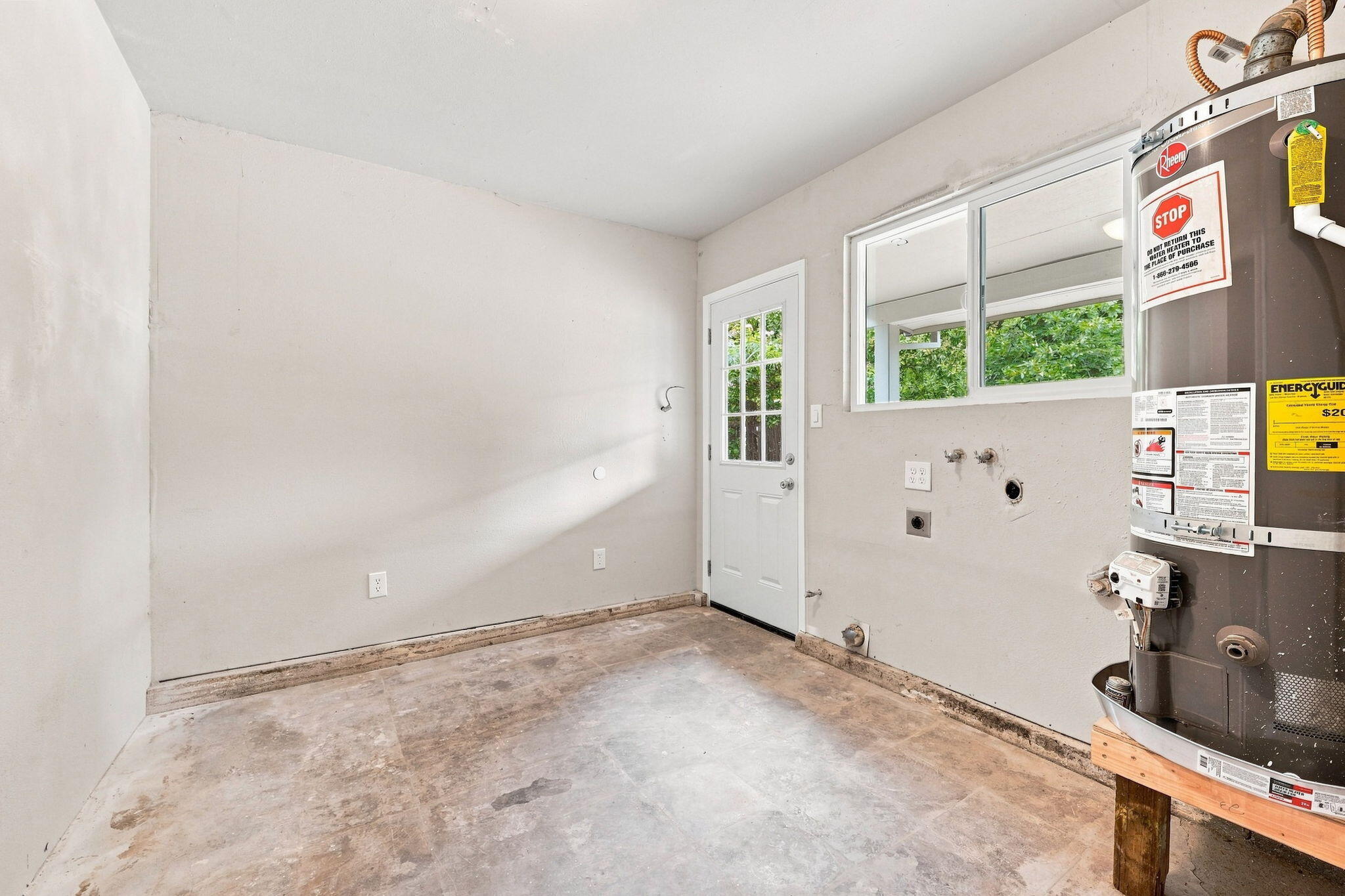 main property photo 20