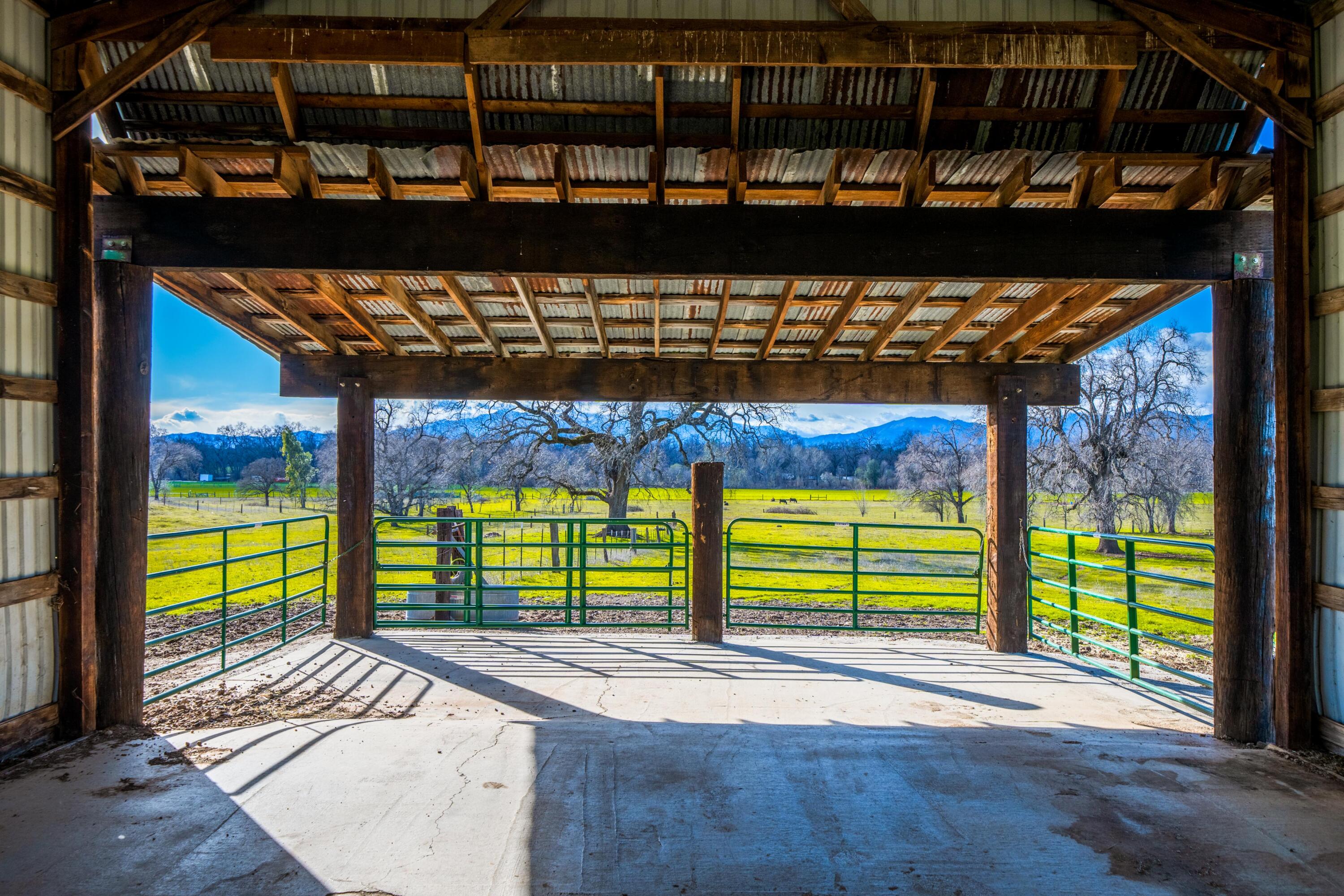 main property photo 50