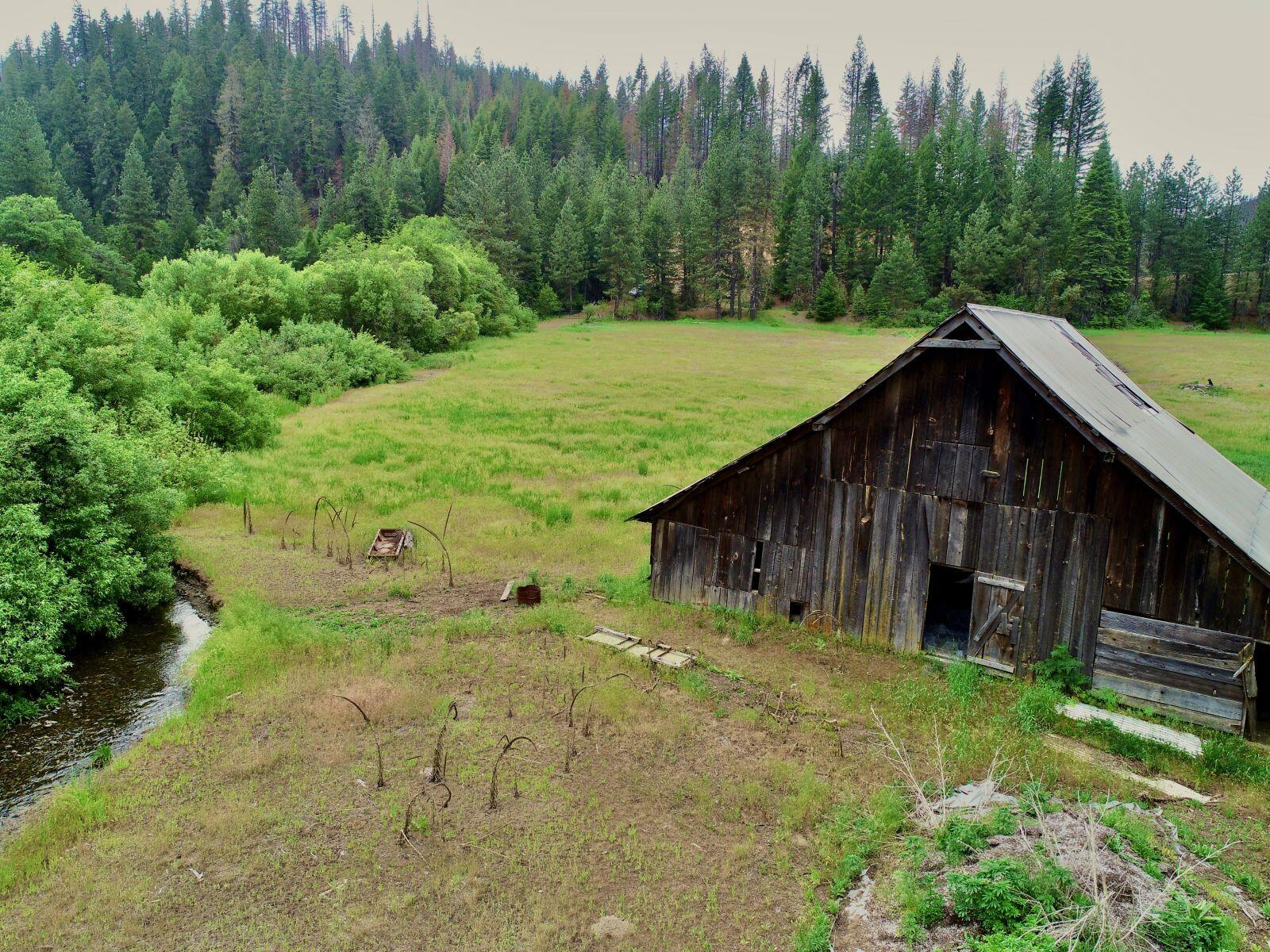 main property photo 13