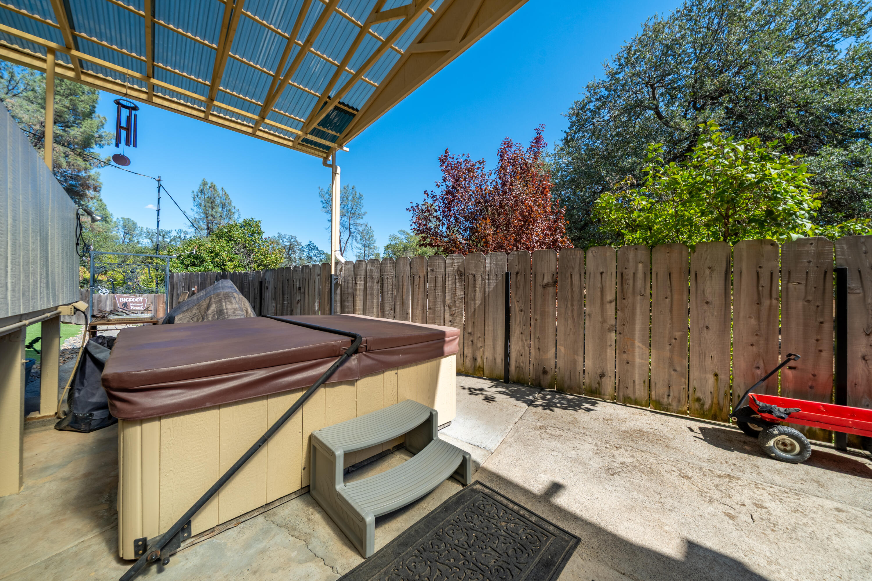 main property photo 43