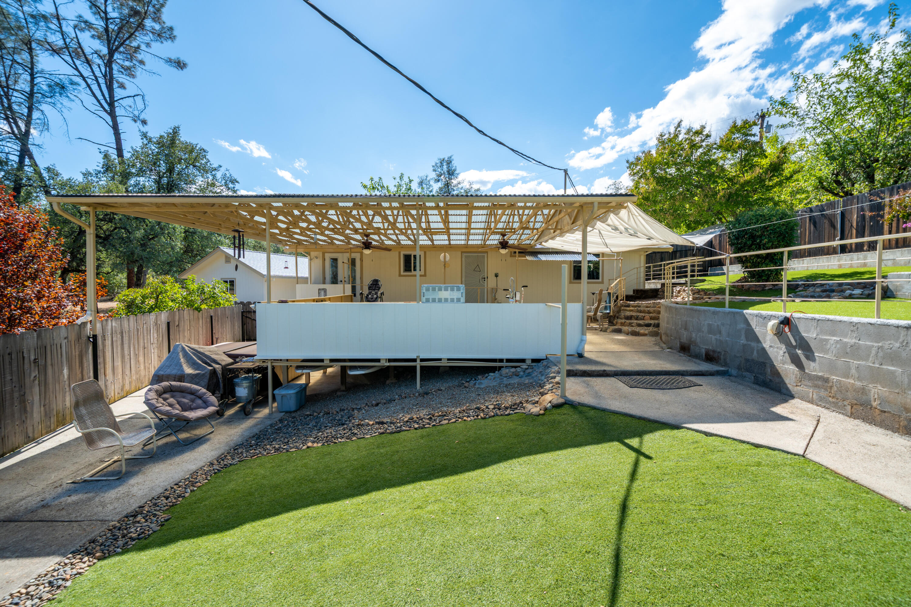 main property photo 45