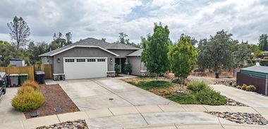 image of property with 3 Bed | 2 Bath | 1,757 Sqft