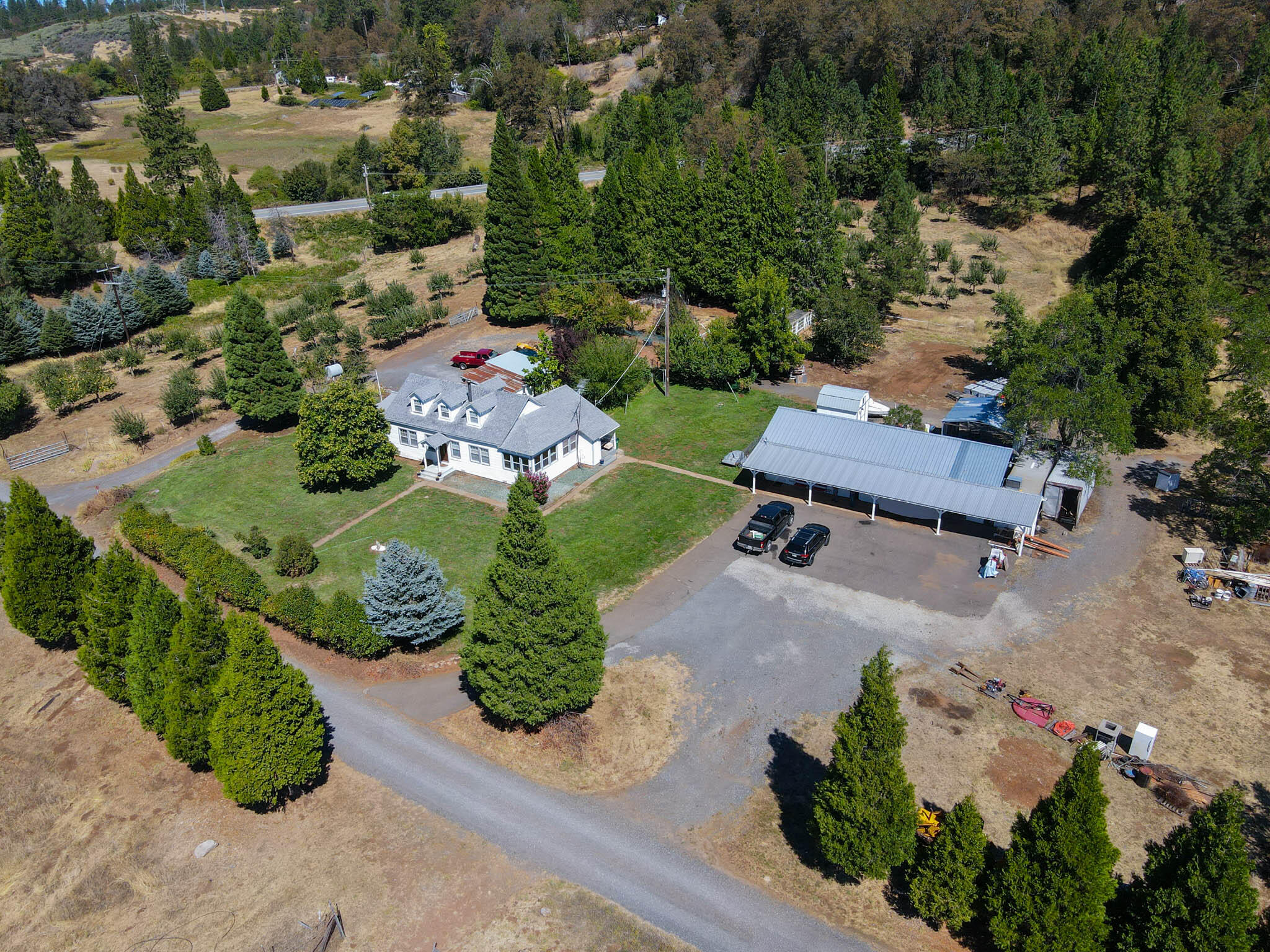 main property photo 2