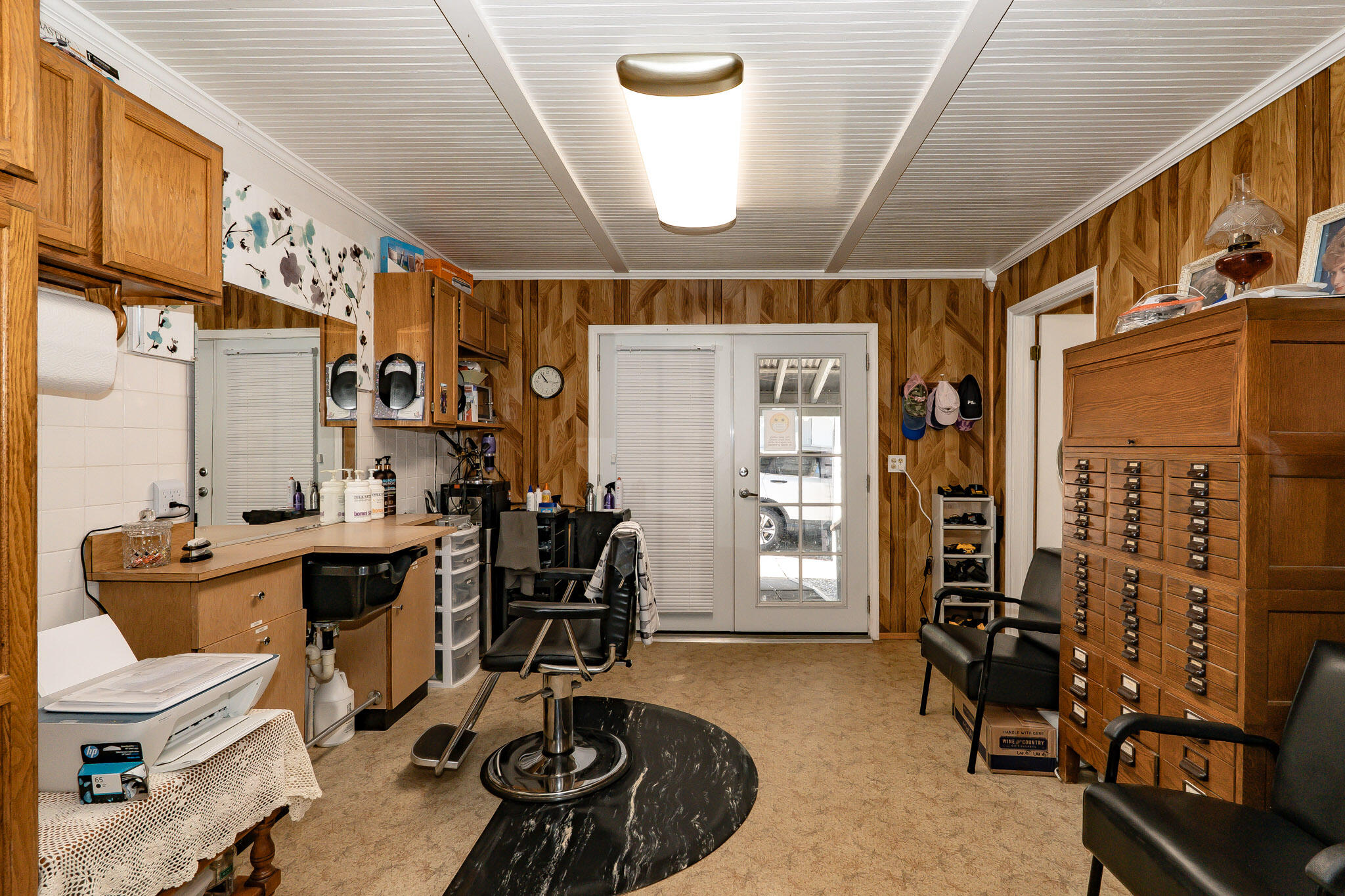 main property photo 8