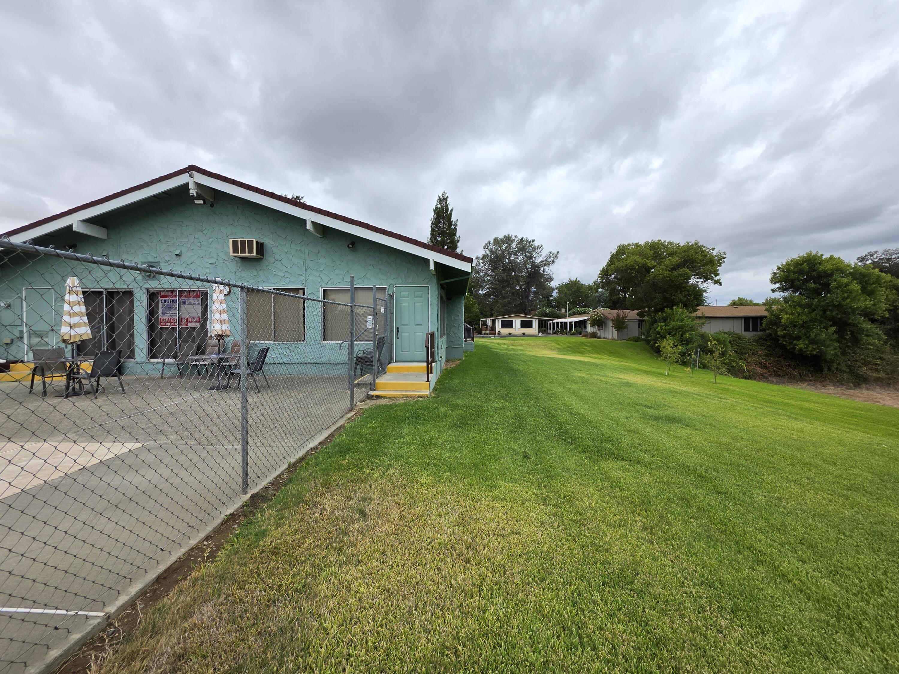 main property photo 39