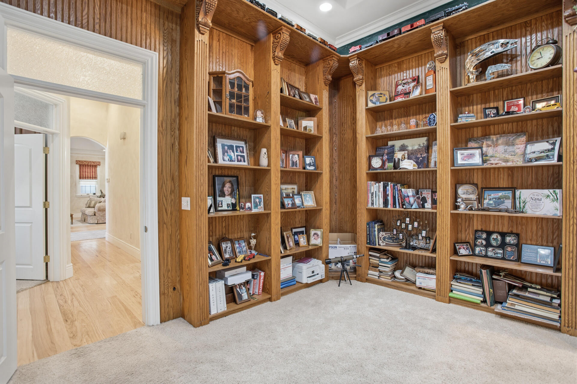 main property photo 29
