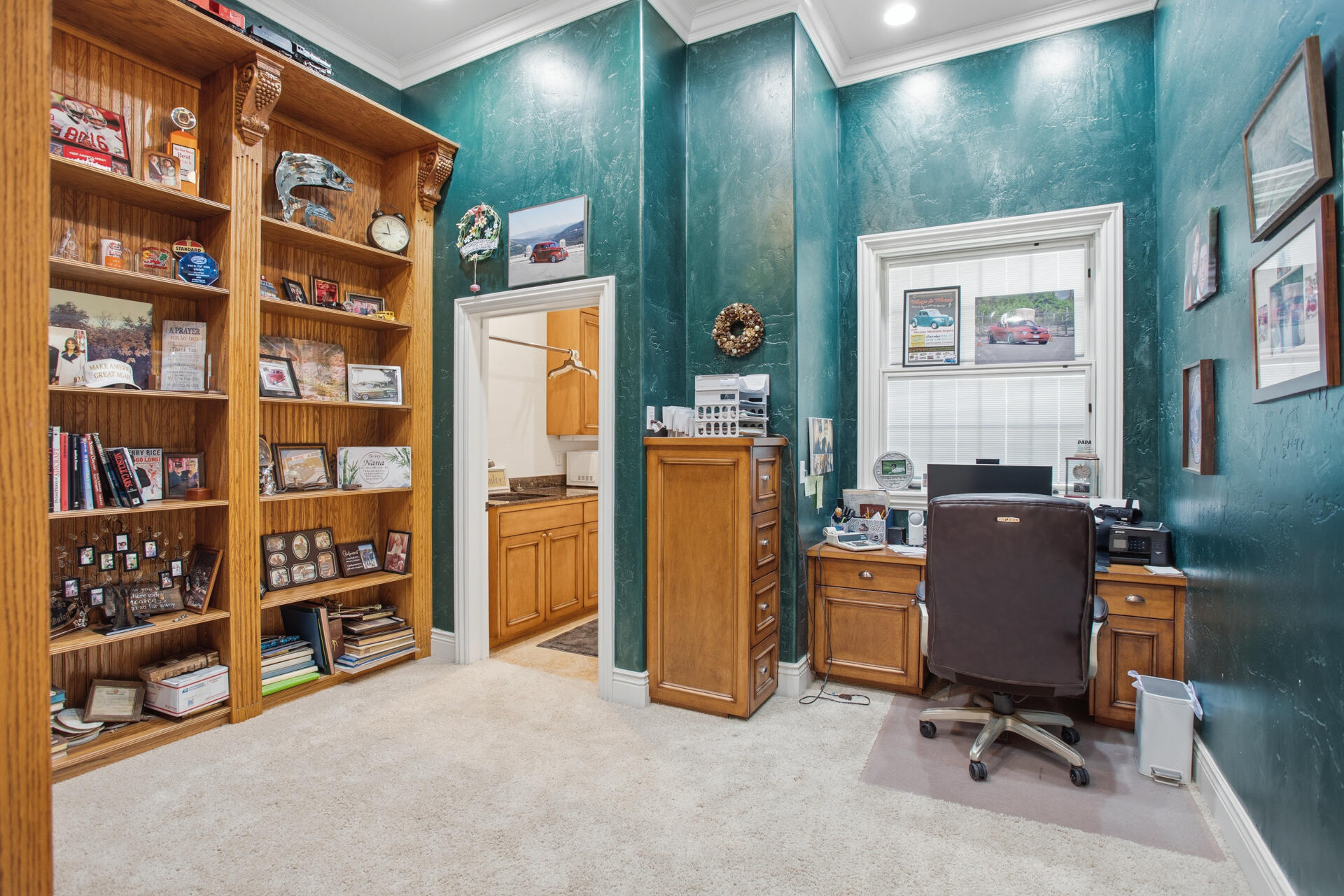 main property photo 30