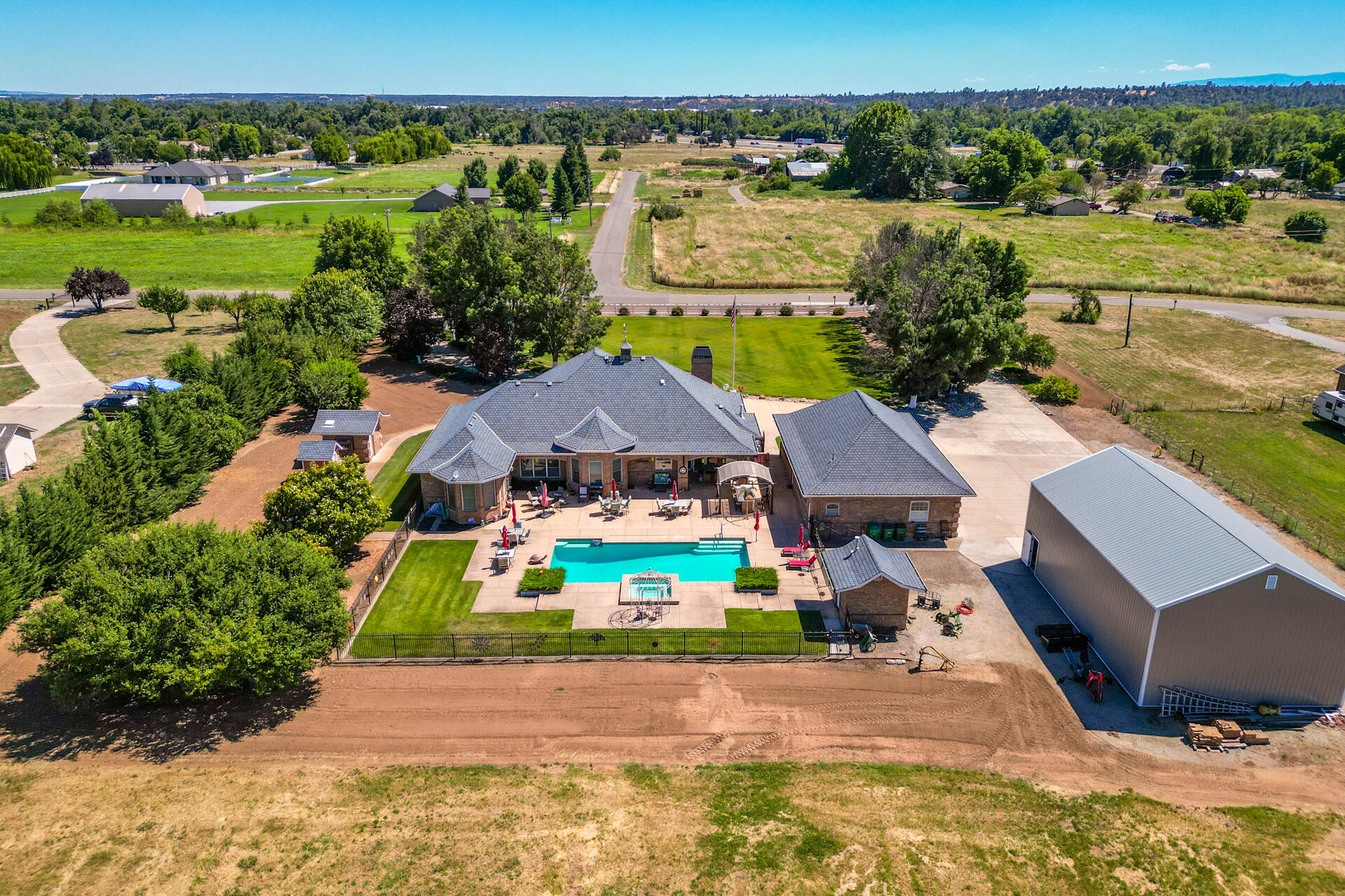 main property photo 49