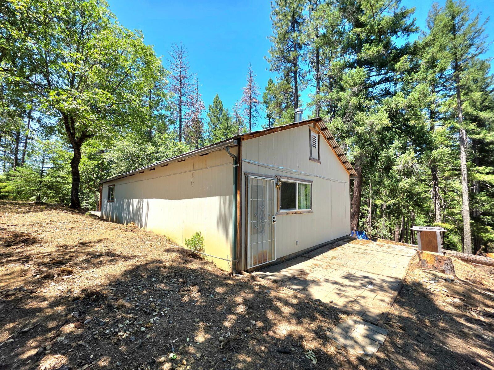 main property photo 20