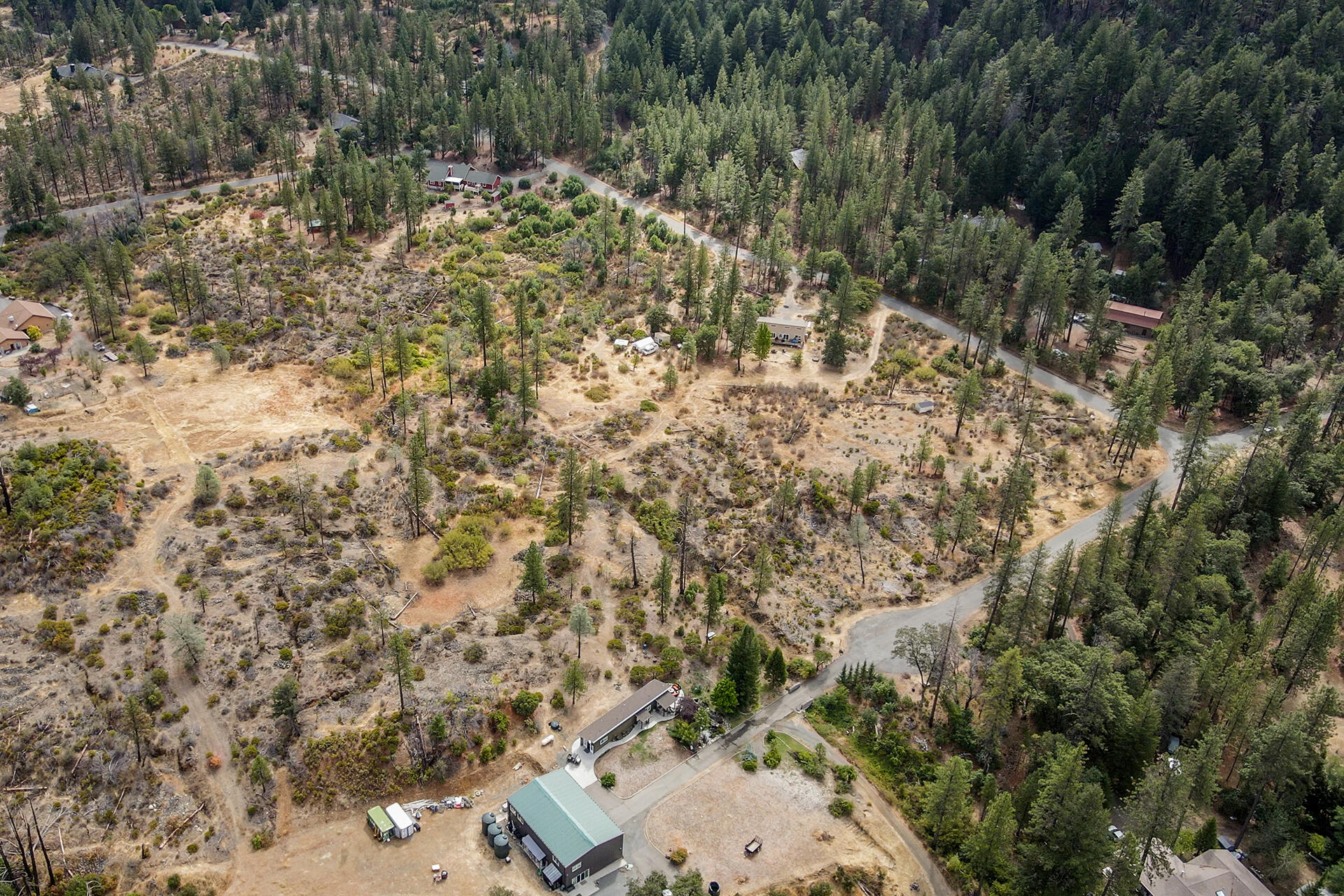 main property photo 15